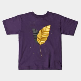 Realistic leaves Kids T-Shirt